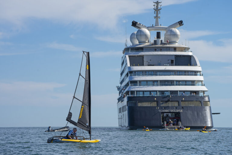 Scenic_Eclipse_Watersport_Activities