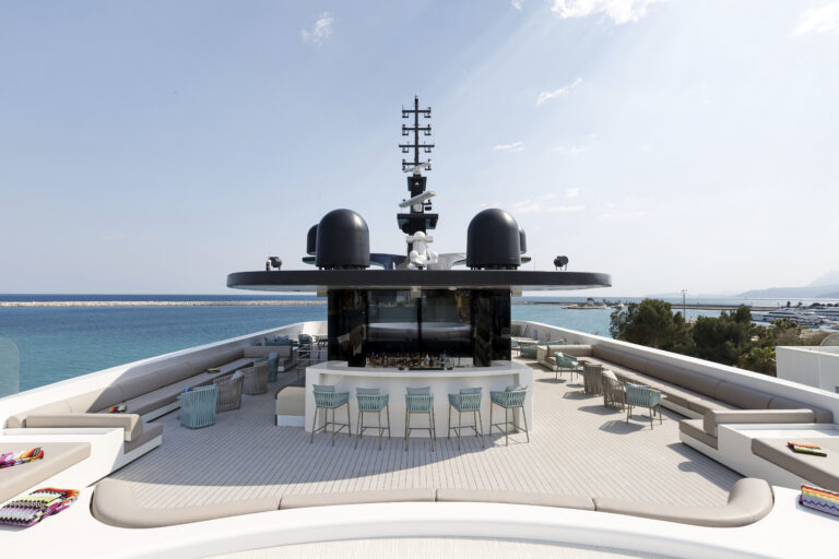 ECYC-Sky-Deck-002